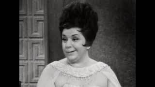 Merv Talks To Totie Fields, 1966