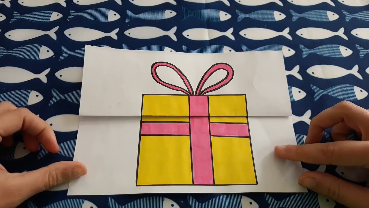 Papier cadeau enfant avec des dessins amusants