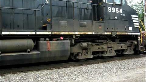 BNSF intermodal with NS power