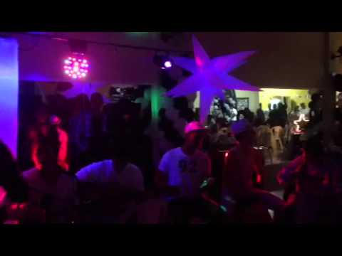 Watch Buque de flores (Grupo Astral) on YouTube Watch Buque de flores (Grupo Astral) on YouTube