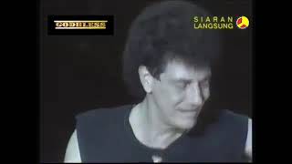 Download Lagu GOD BLESS - OGUT SUPING - CIPT. IAN ANTONO /REMY SOETANSYH - TOUR KEMBALI 1997 - ARCAMANIK BANDUNG Download Lagu GOD BLESS - OGUT SUPING - CIPT. IAN ANTONO /REMY SOETANSYH - TOUR KEMBALI 1997 - ARCAMANIK BANDUNG