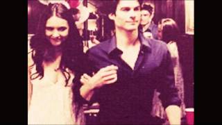 Damon & Elena - Crazy In Love