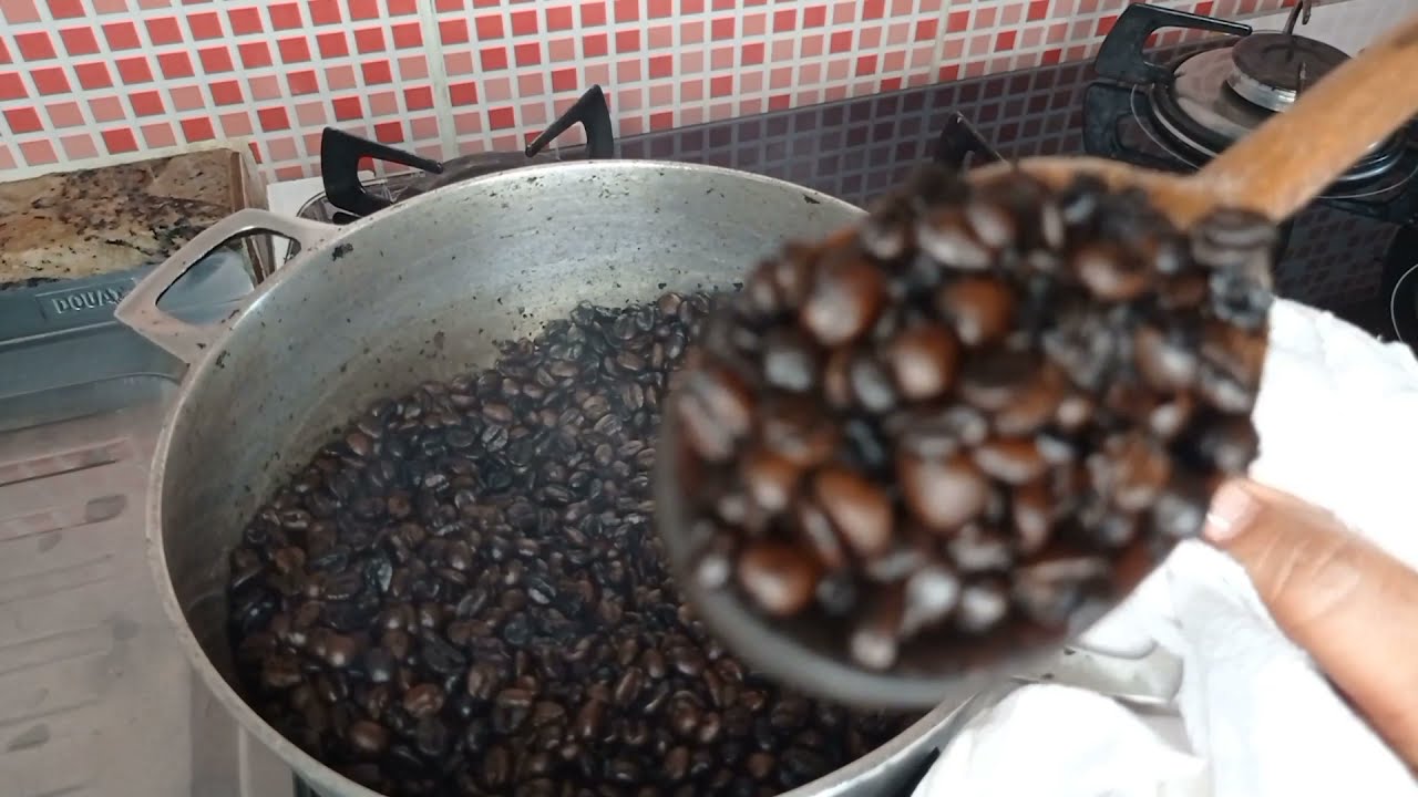 Como torrar café em casa-Limpar e Moer/Por Cida Lima