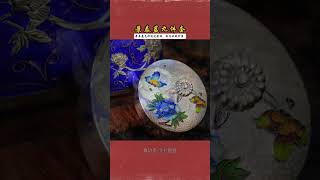 景泰蓝九件套】景泰蓝七宝烧工艺，壶身錾刻连枝牡丹，周围点蓝烧制