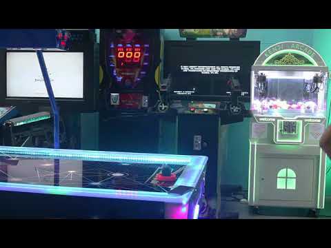 New Design Electric Beautiful Air Hockey Redemption Game Machine With Coin Operated Air Hockey Table