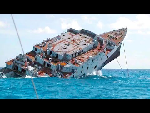 וִידֵאוֹ: האם ספינת משא טבעה אי פעם?