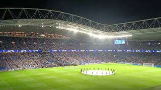 Himno de la Real y de la Champions League.