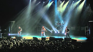 HD - Ghost Of Days Gone By - Alter Bridge - Pordenone 2011
