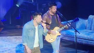 Download Lagu Old Dominion - Hawaii - Ryman - Nashville, TN - 2/4/2025 t06 MP3 Download Lagu Old Dominion - Hawaii - Ryman - Nashville, TN - 2/4/2025 t06 MP3