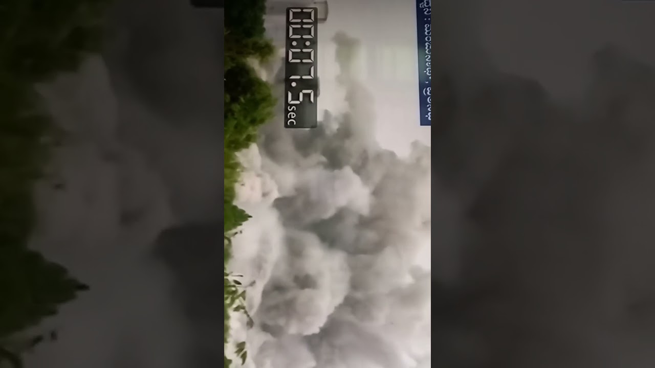 1,200 crores lost on 9 seconds, Twin Tower, Noida 