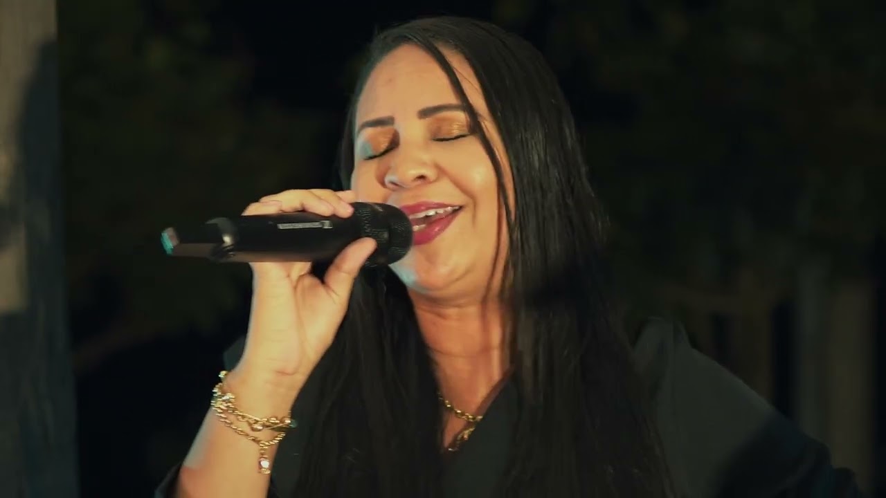 Celine Souza - Part. João Marcos & Felipe - Flor e o Beija Flor