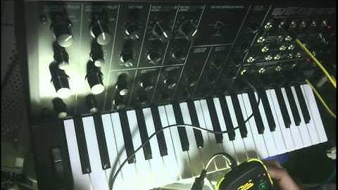 KORG MS-20 mini Demo 04 : ESP Test with KORG Kaossilator2