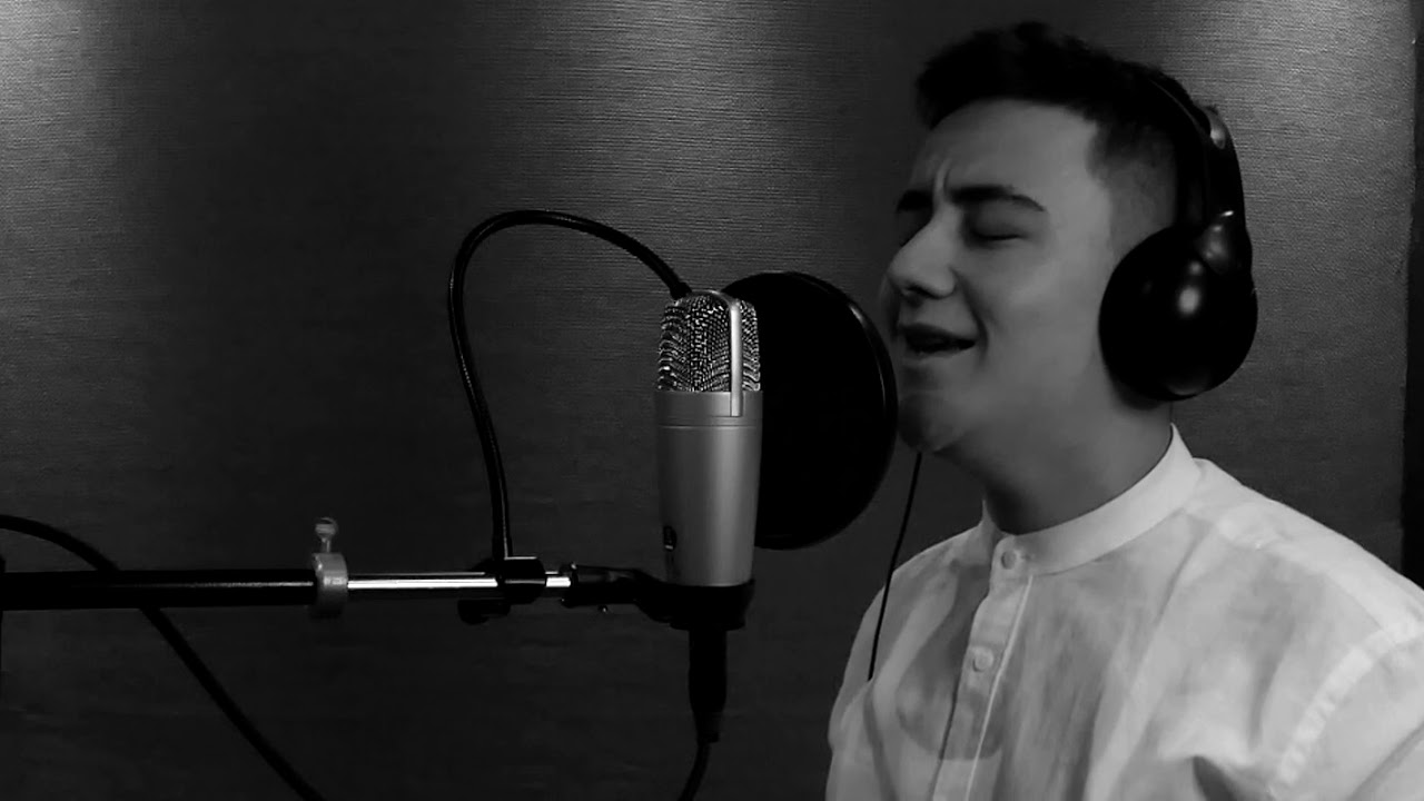 Νατάσσα Μποφίλιου - Εν Λευκώ | Γιώργος Παπαδόπουλος (Cover)