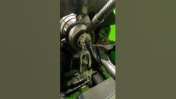 How to use the drill bit on the manual lathe machine #how #machine #cnc #automobile #viralshorts #yt