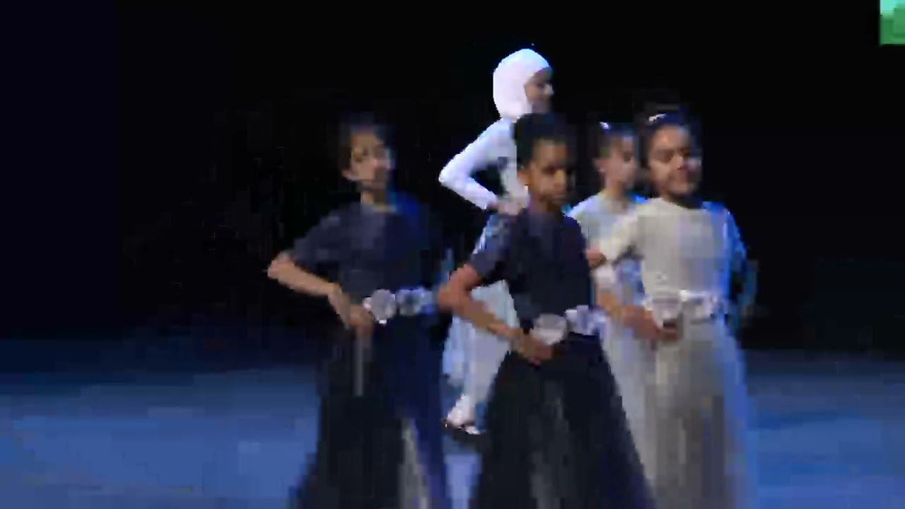 أنشودة بكتب اسمك يابلادي لفرقة فراشات دار الرحمة