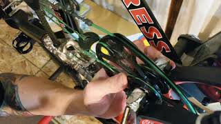 Mathews Triax top hat swapping - YouTube