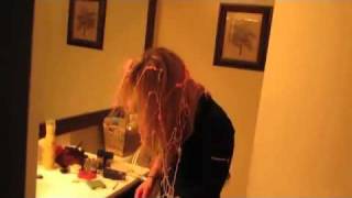 Kak Ispor Devushke Volosy I Nastroenie