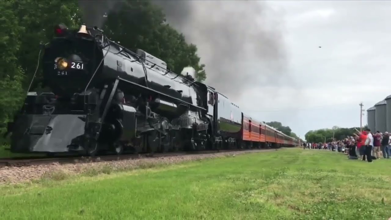 Milwaukee Road #261 (4-8-4) - YouTube