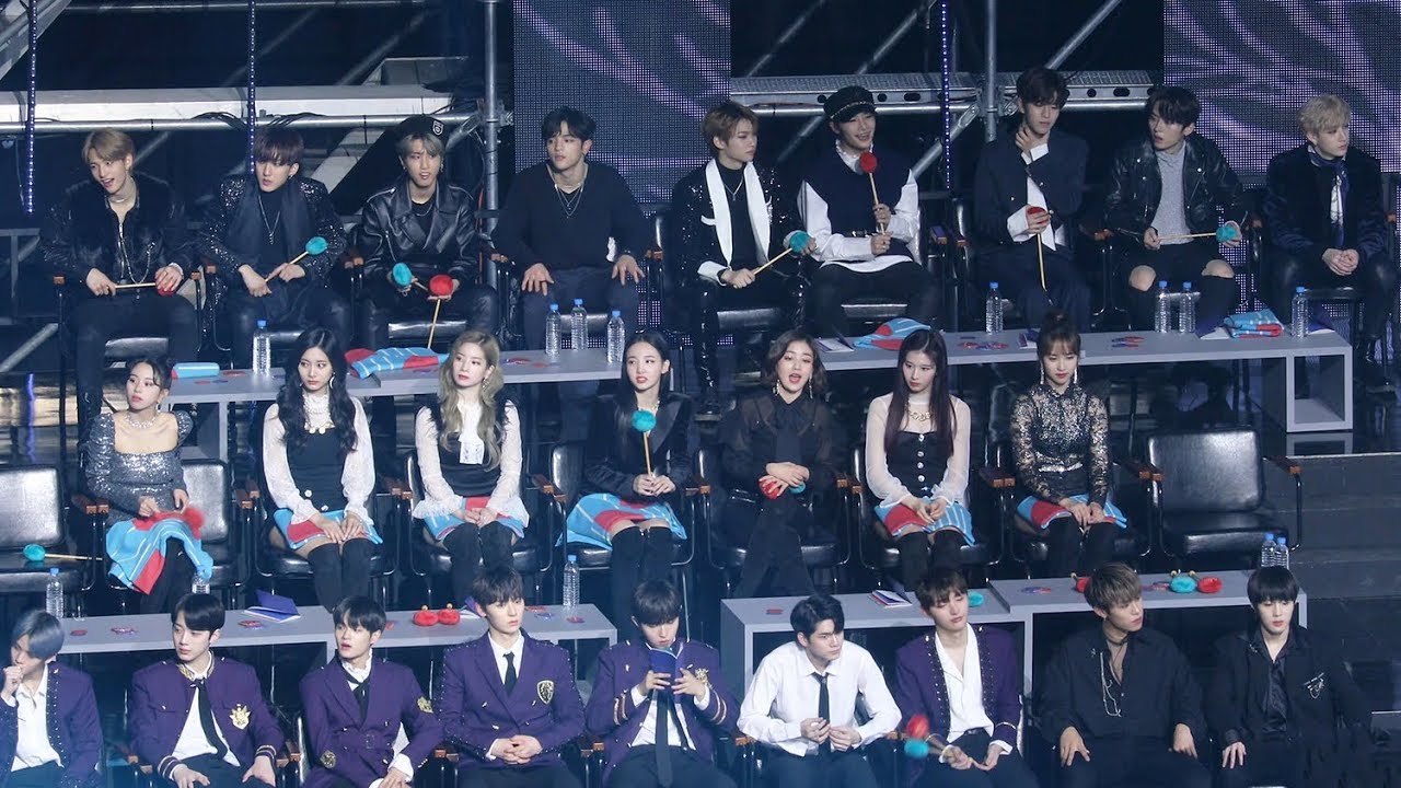 TWICE, StrayKids Reaction GOT7 MIRACLE (갓세븐 무대보는 트와이스, 스트레이키즈) 4K 직캠 by 비몽