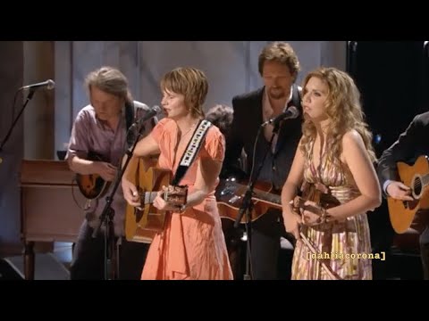 Alison Krauss Shawn Colvin Jerry Douglas  The Boxer  Live