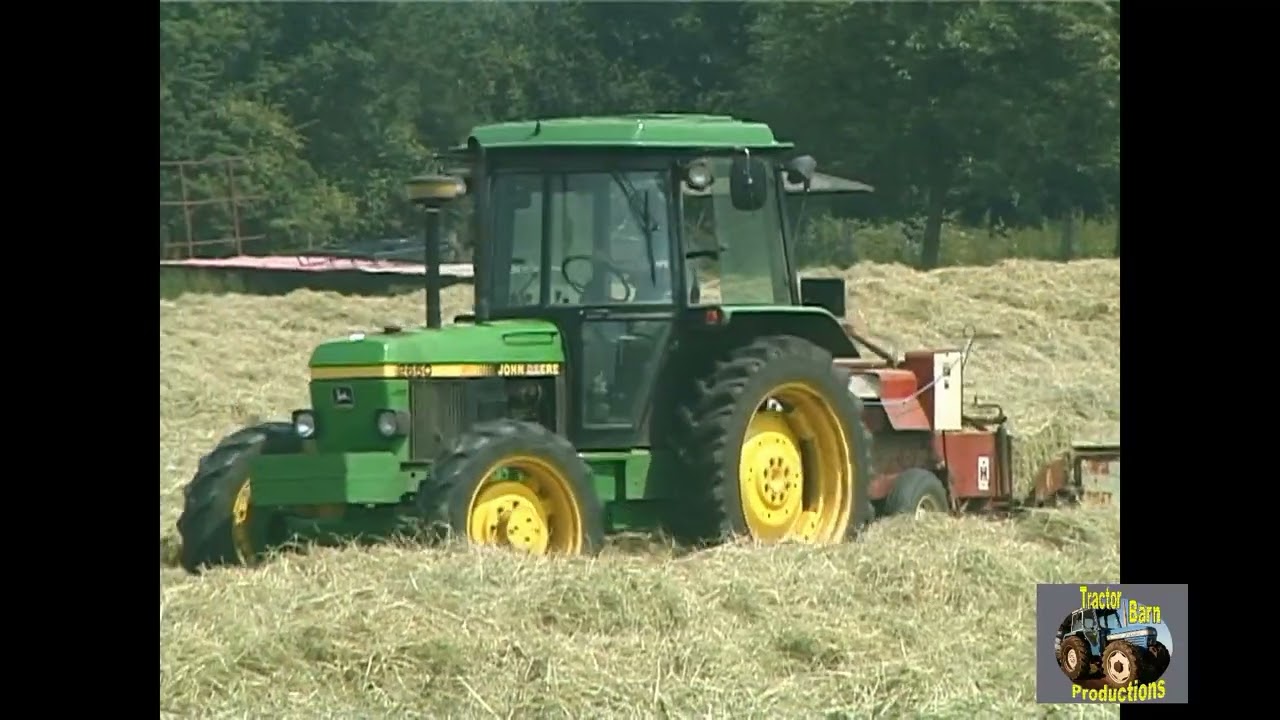 John Deere 2850 Tractor - Plowing POV