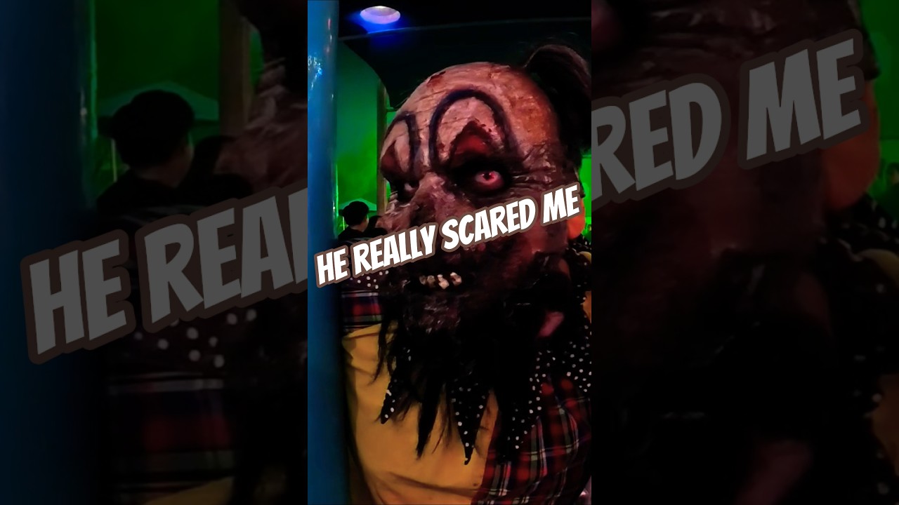 Be careful at Fright Fest #halloween #horror #frightfest