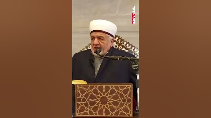 Fatih Camii'nde vaiz Hamdi Arslan ve cemaatin depreme yakalandığı anlar