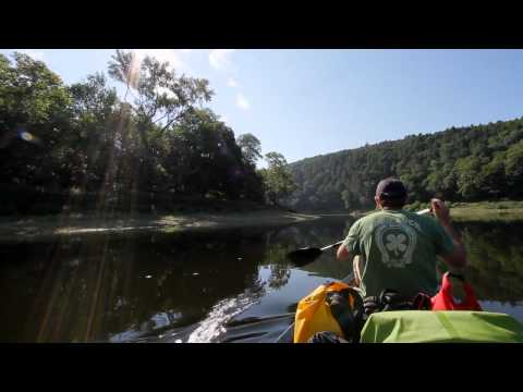 Canoe the Delaware Water Gap with Brooklyn Outfitt...