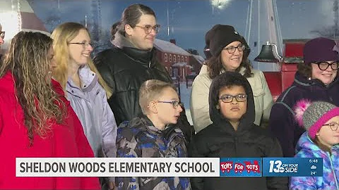 Hundreds of toys donated for Toys for Tots: 'We just wanted to help out'