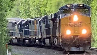 Massive 6 locomotive lashup on CSX M426 including 3 EMD switchers coming back from Selkirk