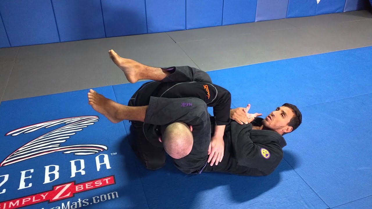 Arm Bar Triangle Choke Omoplata Combo YouTube