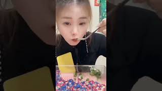 #mukbang #mukbang #powderysoftice #powderysoftice #food #iceeating #eatingsounds #eatingshow #asmre