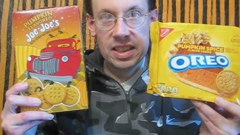 Pumpkin Spice Oreos vs Trader Joe