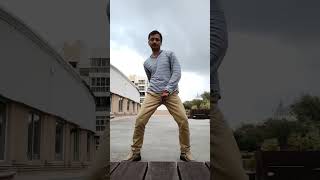 Nunchaku Training - between the legs grip  - 101