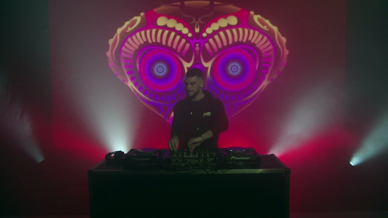 Watch DJ SET KILLKAW on YouTube Watch DJ SET KILLKAW on YouTube