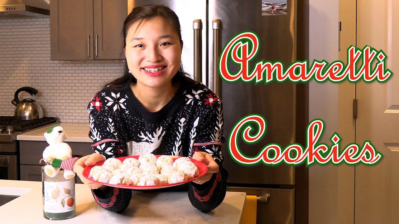 How to Make Amaretti Cookies (Italian Almond Cookies) - YouTube
