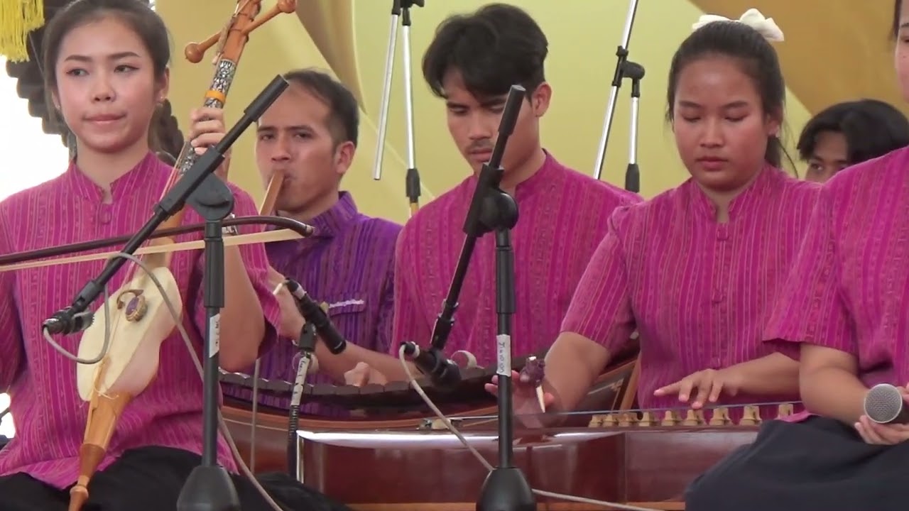 เพลงโอ้ลาว เถา - วิทยาลัยนาฏศิลปร้อยเอ็ด @บัณฑิตพัฒนศิลป์ สืบสานศิลป์ แผ่นดินสยาม