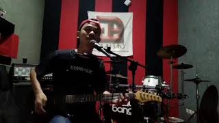 Download Ujung Aspal Pondok Gede Cover Iwan Fals Ure Selow