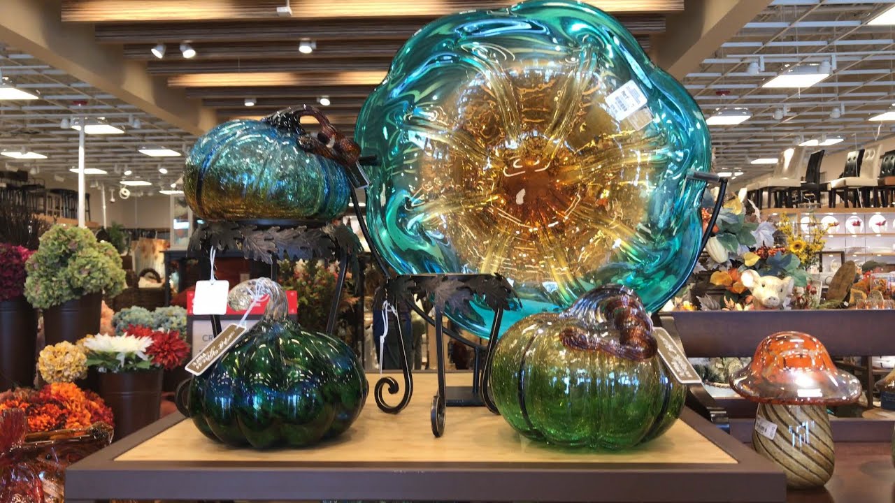 817 2017 halloween merchandise sighting 22 pier 1 imports glass pumpkin display - Pier One Halloween 817 2017 halloween merchandise sighting 22 pier 1 imports glass pumpkin display - Pier One Halloween