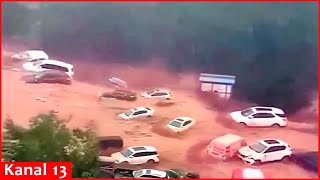 Horrific images of heavy rains and floods in China - there are deaths