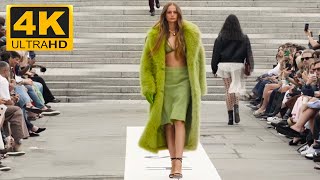 Download Lagu Topshop | Fall/Winter 2025/26 | London - 4K MP3 Download Lagu Topshop | Fall/Winter 2025/26 | London - 4K MP3