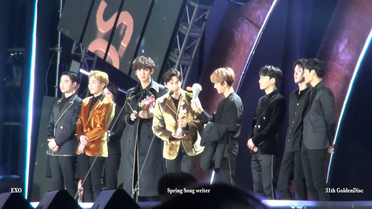 170114 GoldenDisc EXO CeCi Asia icon (full focus)