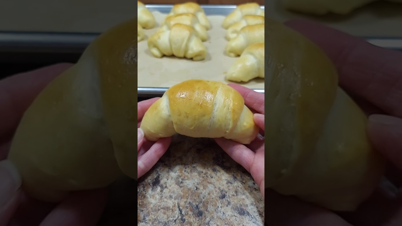 Домашние рулеты из слоеного теста 