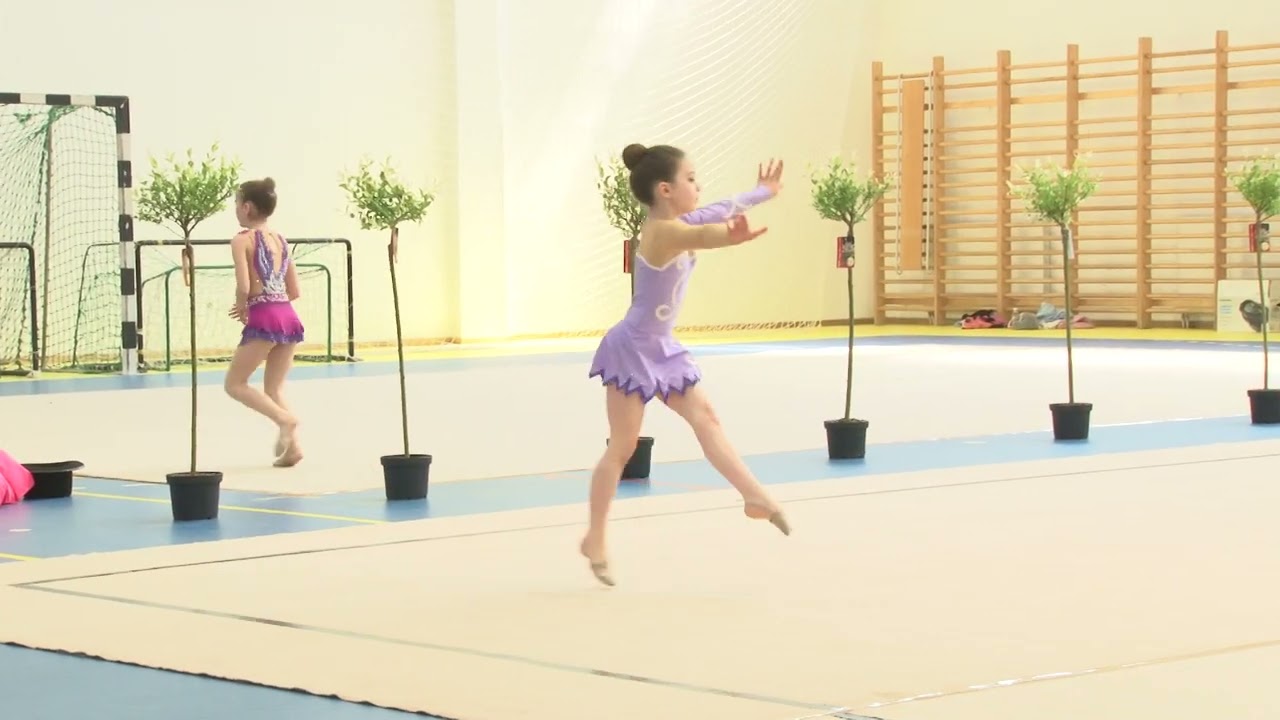 Gyermek ritmikus gimnasztika szabad gyakorlat