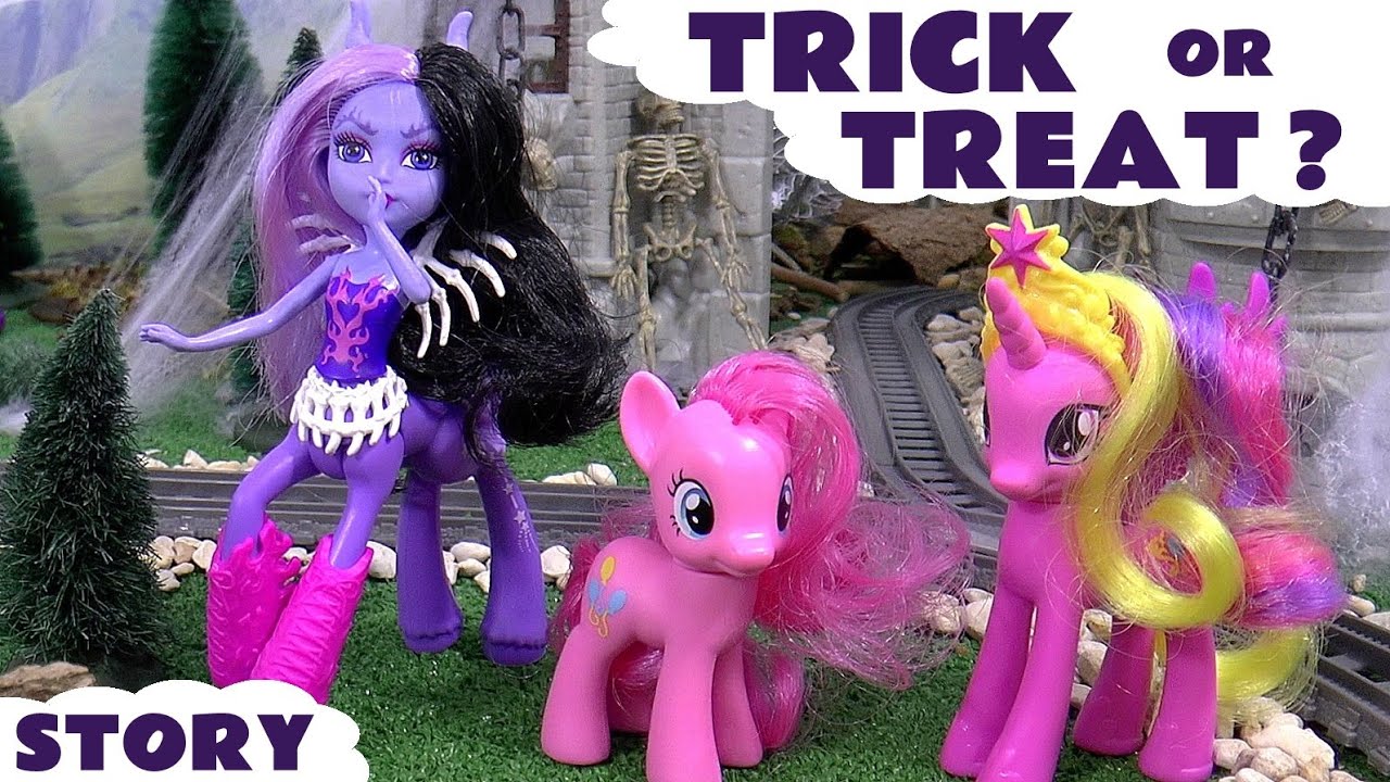 My Little Pony Halloween Trick or Treat Toys Stories - YouTube