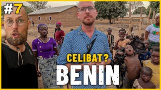 CELIBAT I SAMOTNOŚĆ W AFRYCE - 8 LAT? Szczery wywiad z Polakiem o życiu w Beninie