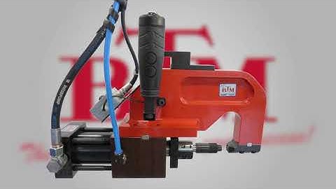 BTM Europe - Hand-Held Clinch Unit with 2-hand Control | Hydraulic Drive | Clinching Equipment
