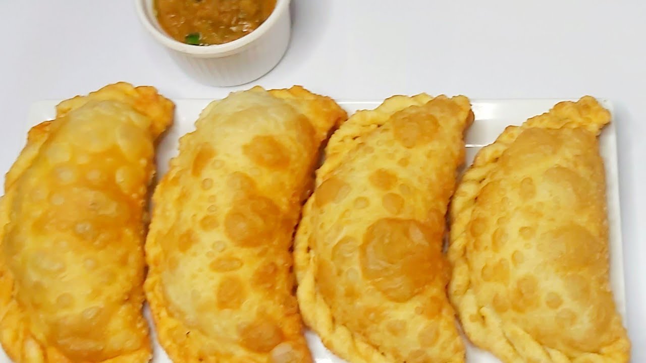EMPANADAS DE VIENTO RELLENAS DE POLLO_ DELICIOSAS Y CROCANTES