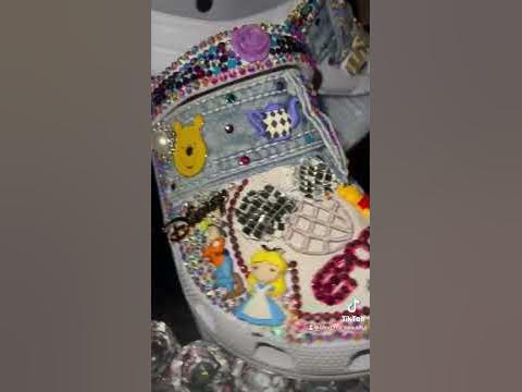 Disney Crocs 🐭 #bling #customcrocs #blingcrocs - YouTube