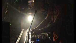 dj jux dugny 14 11 2009 part 2.wmv